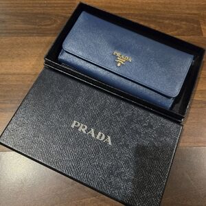 Authentic PRADA SAFFIANO Wallet